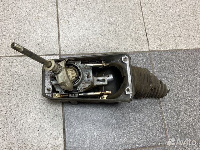 Кулиса кпп Volkswagen Passat 5 4b0711025