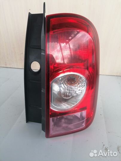 Фонарь задний правый Renault Duster 2.0