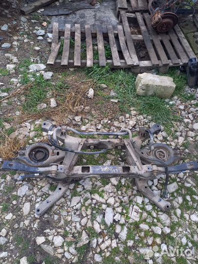 Шевроле каптива С140 2.2 подрамник задний