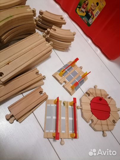 Деревянная железная дорога IKEA brio