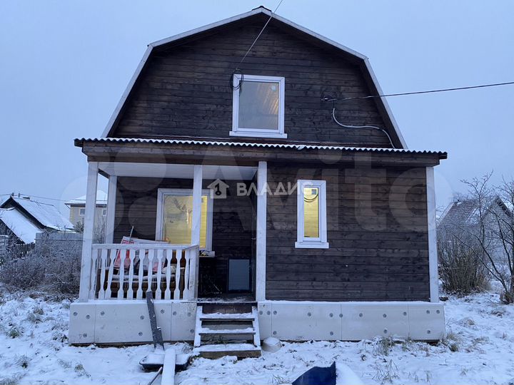 Дом 74 м² на участке 9 сот.