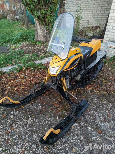 Снегоход Dingo T150