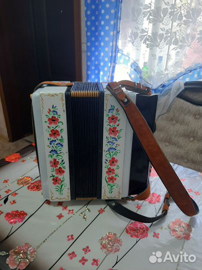 Гармонь тульская