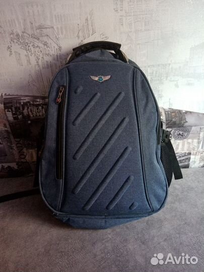 Рюкзак школьный