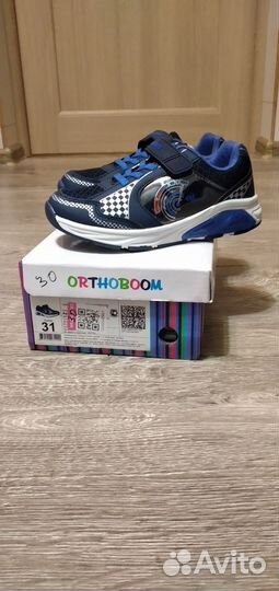 Кроссовки Orthoboom