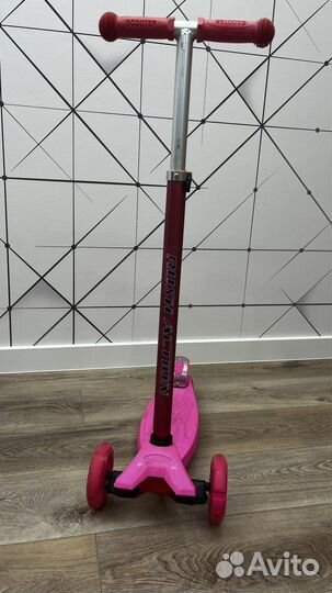 Самокат Scooter