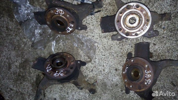 Ступица передняя Опель Астра Н, Зафира Б 5 болтов