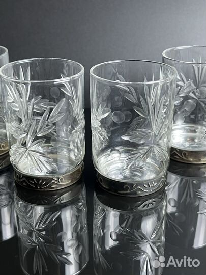 Рюмки хрустальные с мельхиоровым ободком, стекольное объединение 