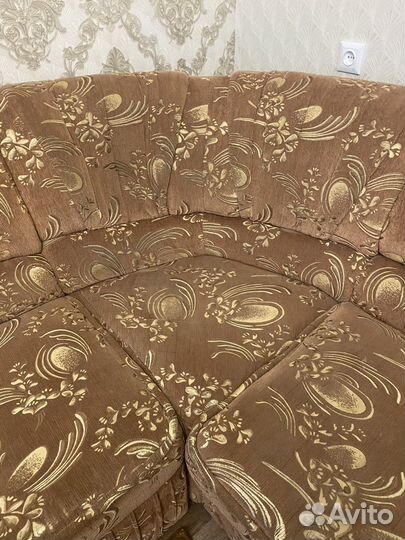 Угловой диван