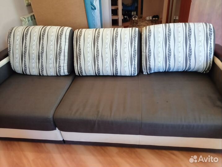 Угловой диван бу