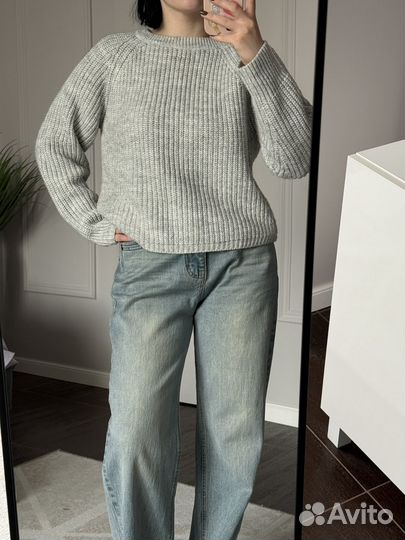 Свитер женский