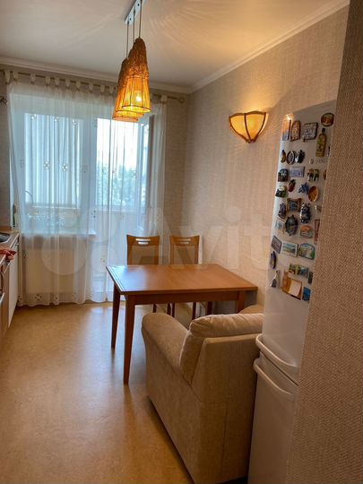 2-к. квартира, 72,1 м², 8/16 эт.