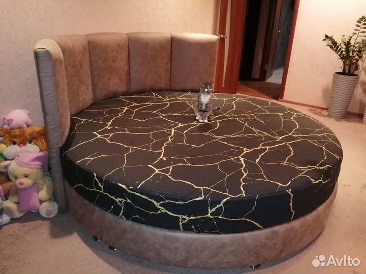 Простынь круглая на резинке