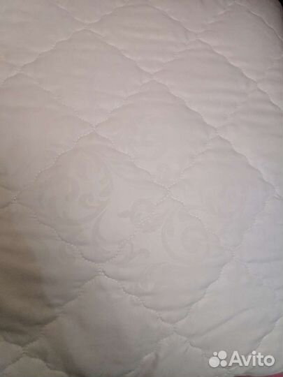 Подушка 70х70