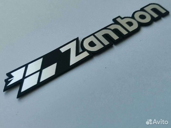 Фирменный шильд, новый. Германия