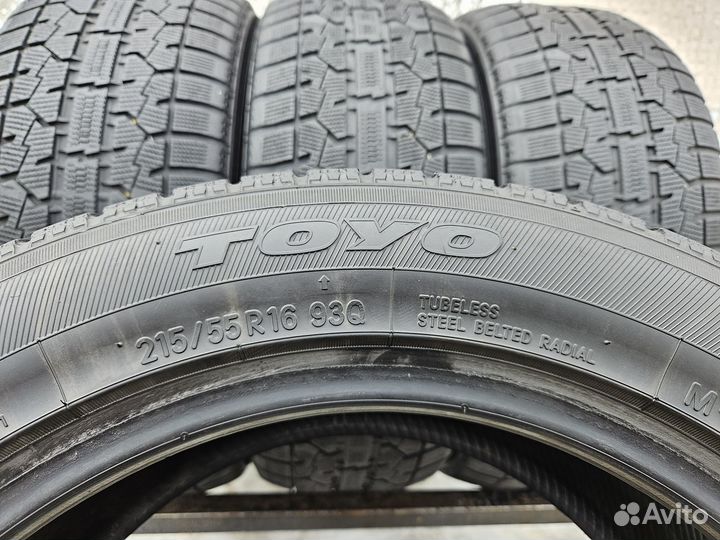 Toyo Observe Garit GIZ 215/55 R16 93Q