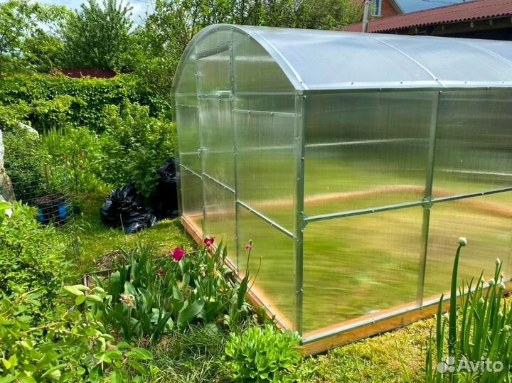 Теплица 3 на 6 из поликарбоната усиленная