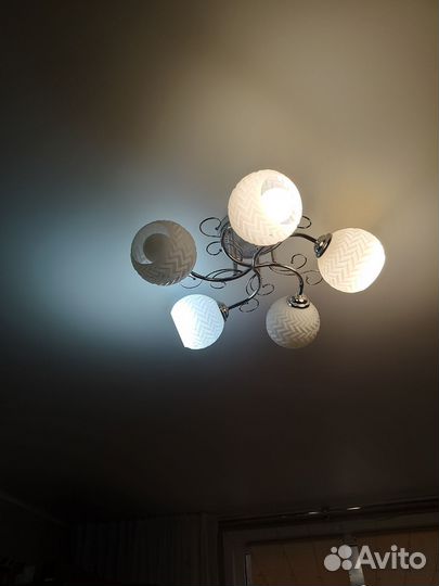 Люстра потолочная
