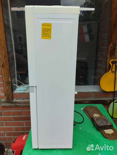 Кулер для воды бу