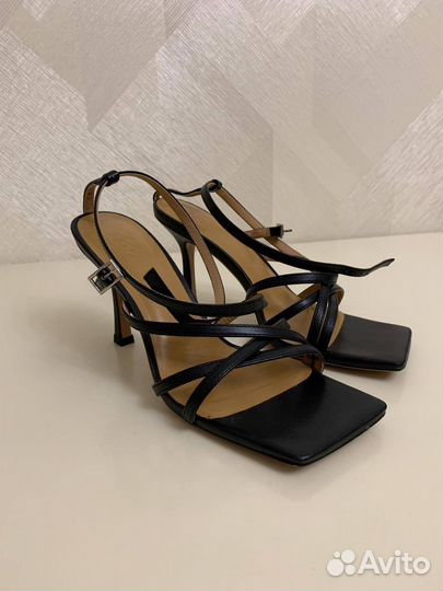 Босоножки portal