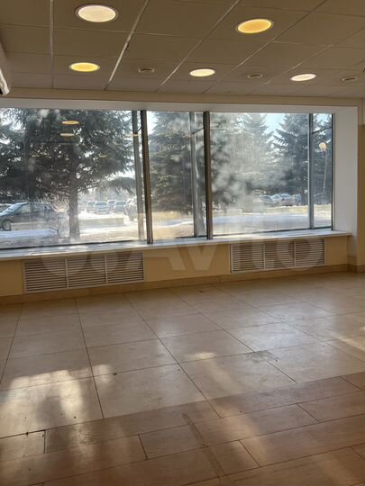 Банк,мфо,ломбард,фин компания,60 м²