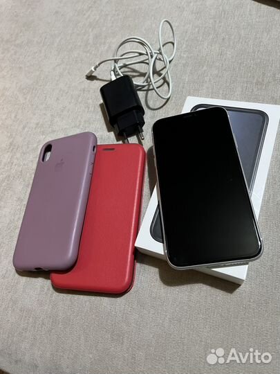 Телефон iPhone xr