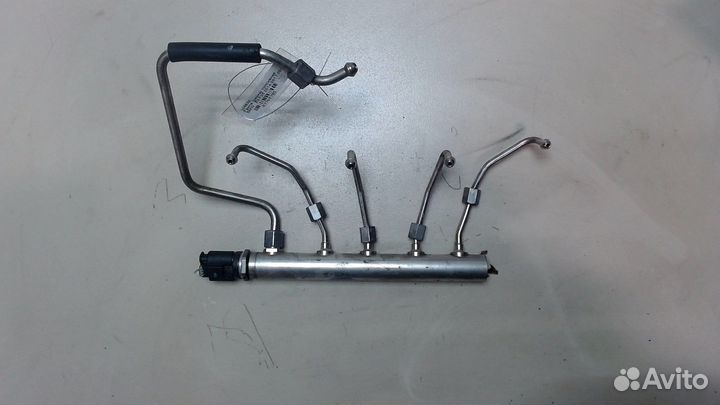 Рампа топливная BMW X3 F25, 2016