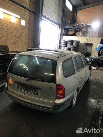 Разбор на запчасти Renault Megane