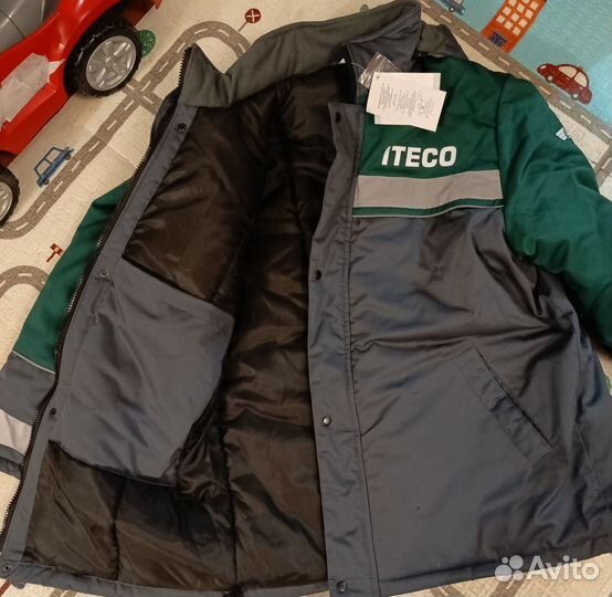 Продам зимний мужской рабочий костюм