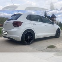 Volkswagen Polo 1.0 MT, 2018, 180 000 км, с пробегом, цена 1 850 000 руб.