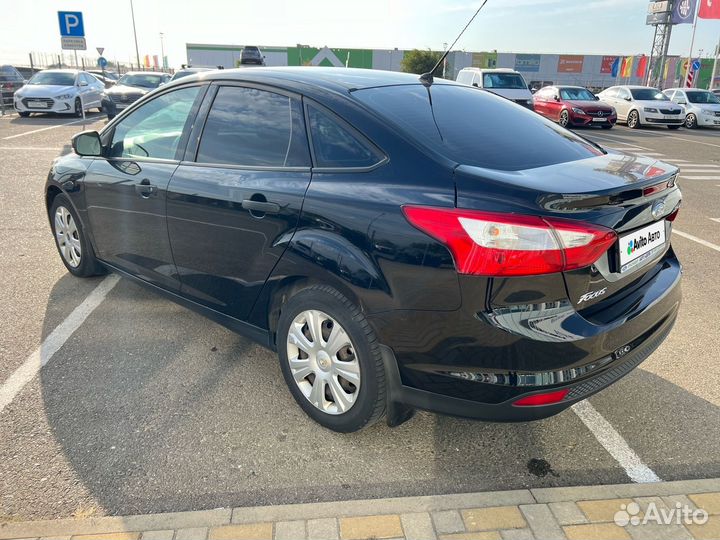 Ford Focus 1.6 МТ, 2012, 77 221 км