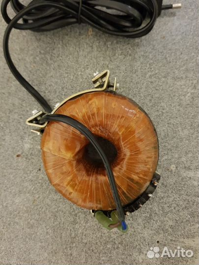 Трансформатор