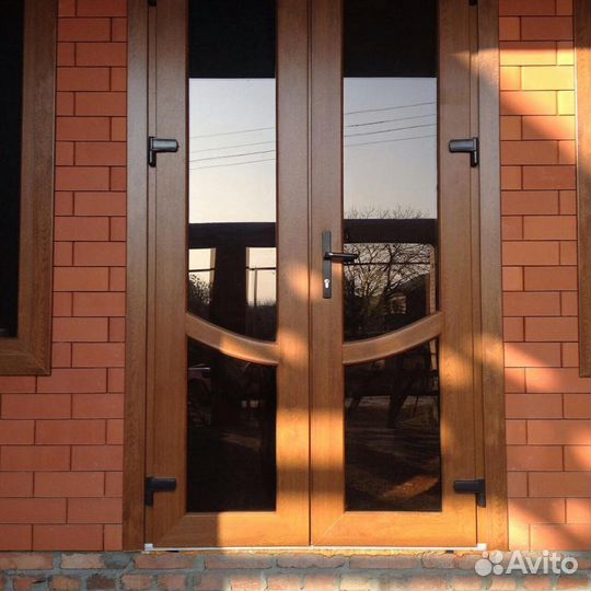 Пластиковая дверь 120х210 101