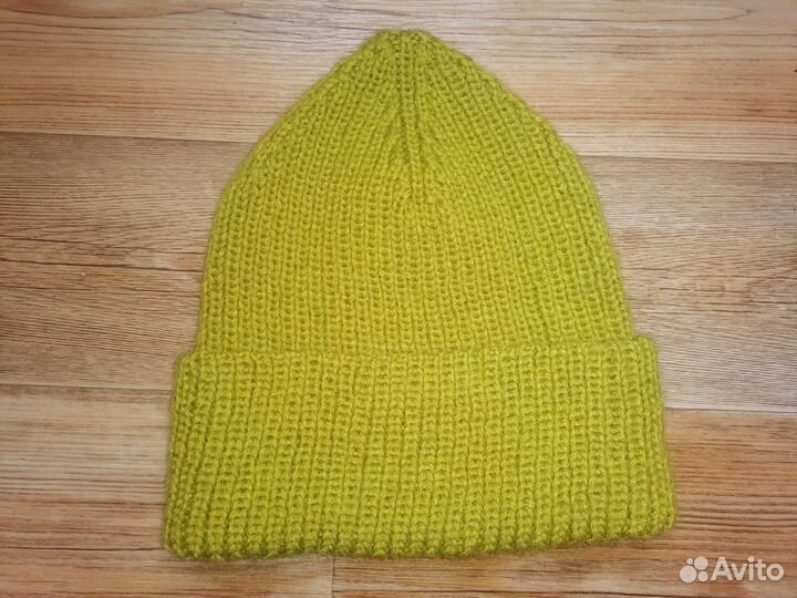 Шапка женская с отворотом