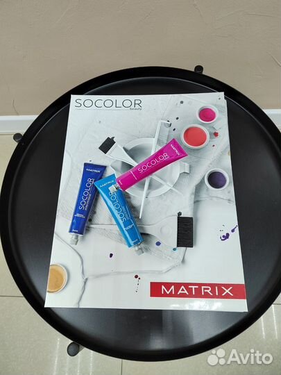 Палитра красок прядей для волос matrix tahe