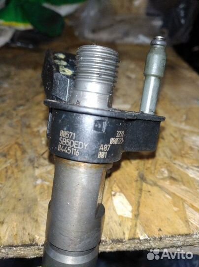 Форсунка топливная Bmw 120D E87 N47