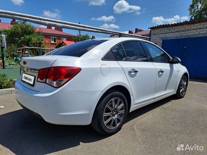 Chevrolet Cruze 1.6 AT, 2012, 181 000 км