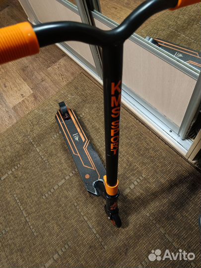 Трюковой самокат kms sport