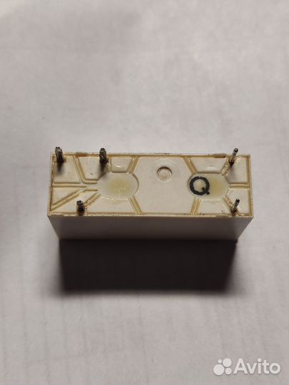 Реле siemens V23061-B1007-A401 24V 10A (как новое)