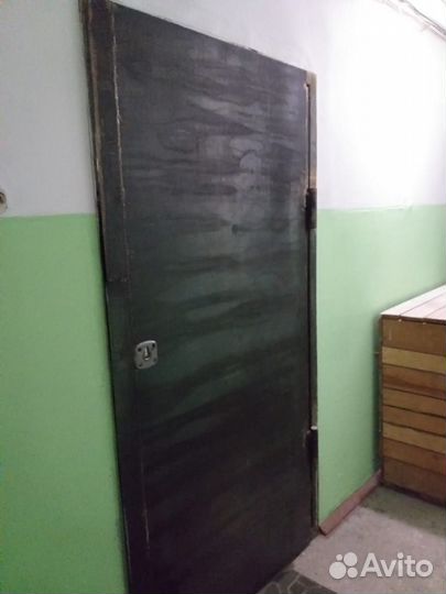 Дверь входная железная