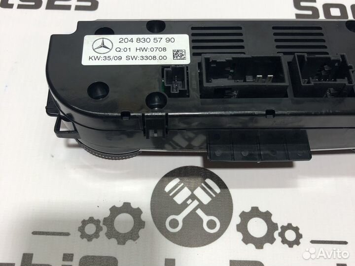 Блок управления климатом Mercedes w204