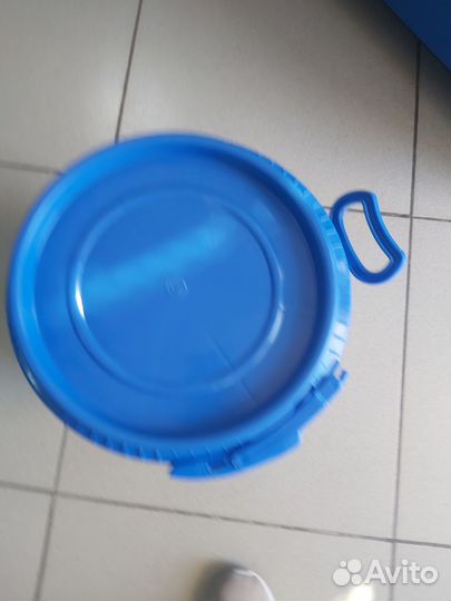 Бочка пластиковая 35л б/у