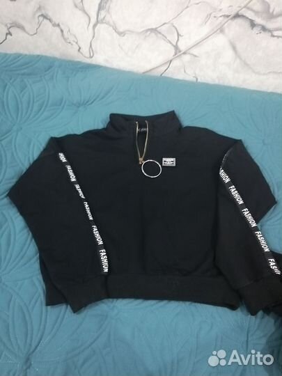 Костюм спортивный