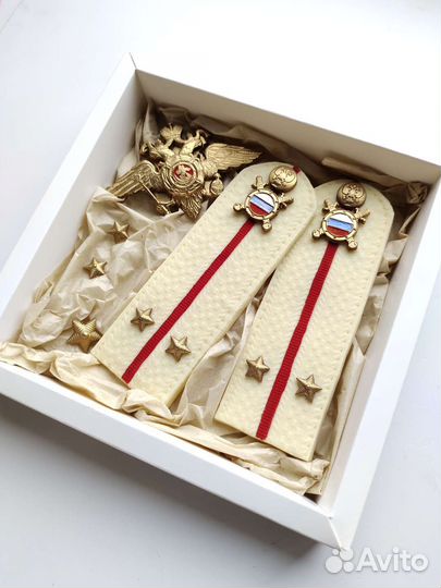 Погоны из шоколада