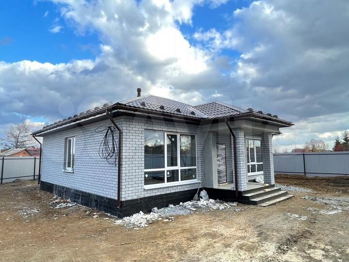 Дом 108,3 м² на участке 9,6 сот.