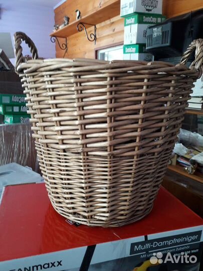 Корзина плетеная