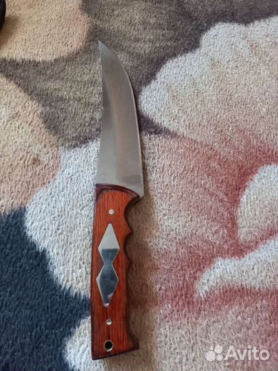 Нож новый