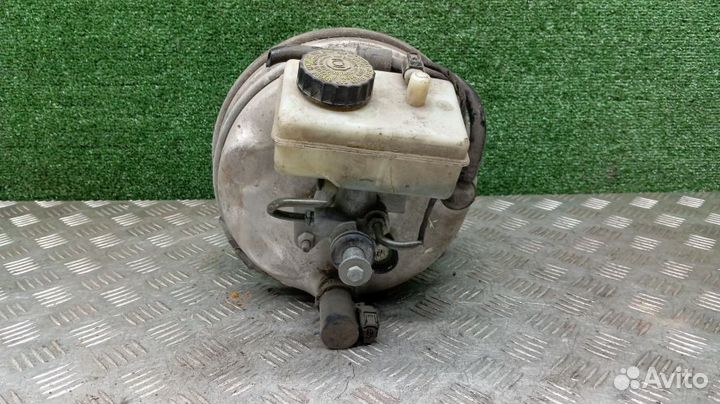 Главный тормозной цилиндр Mercedes-Benz S-Class