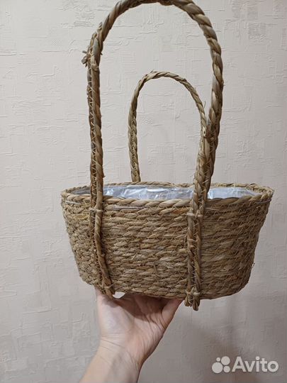 Корзина плетеная флористическая