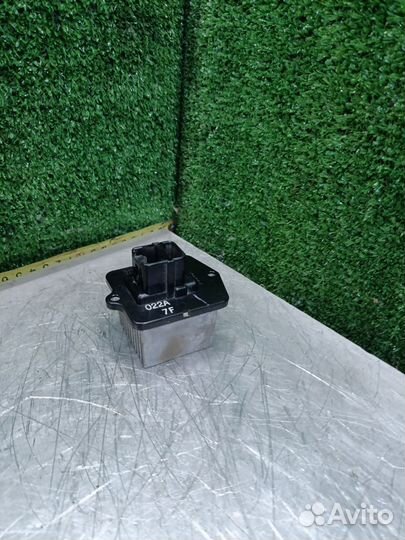 Резистор отопителя Suzuki Grand Vitara 2 2007 M16A